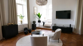 Lio Suite Design Apartment Balkon Netflix Parken